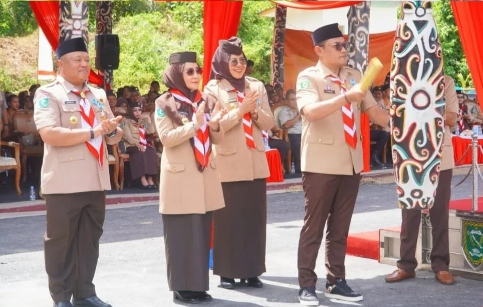 Mayang Mangurai Jadi Lautan Pramuka! Wagub Kaltim Buka Kemah DKD 2025 dengan Meriah